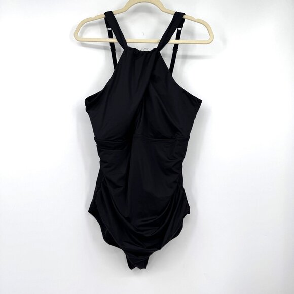 Embrace Your Curves Women's Plus Keyhole Front One Piece Black Swimsuit bathing - Picture 1 of 11